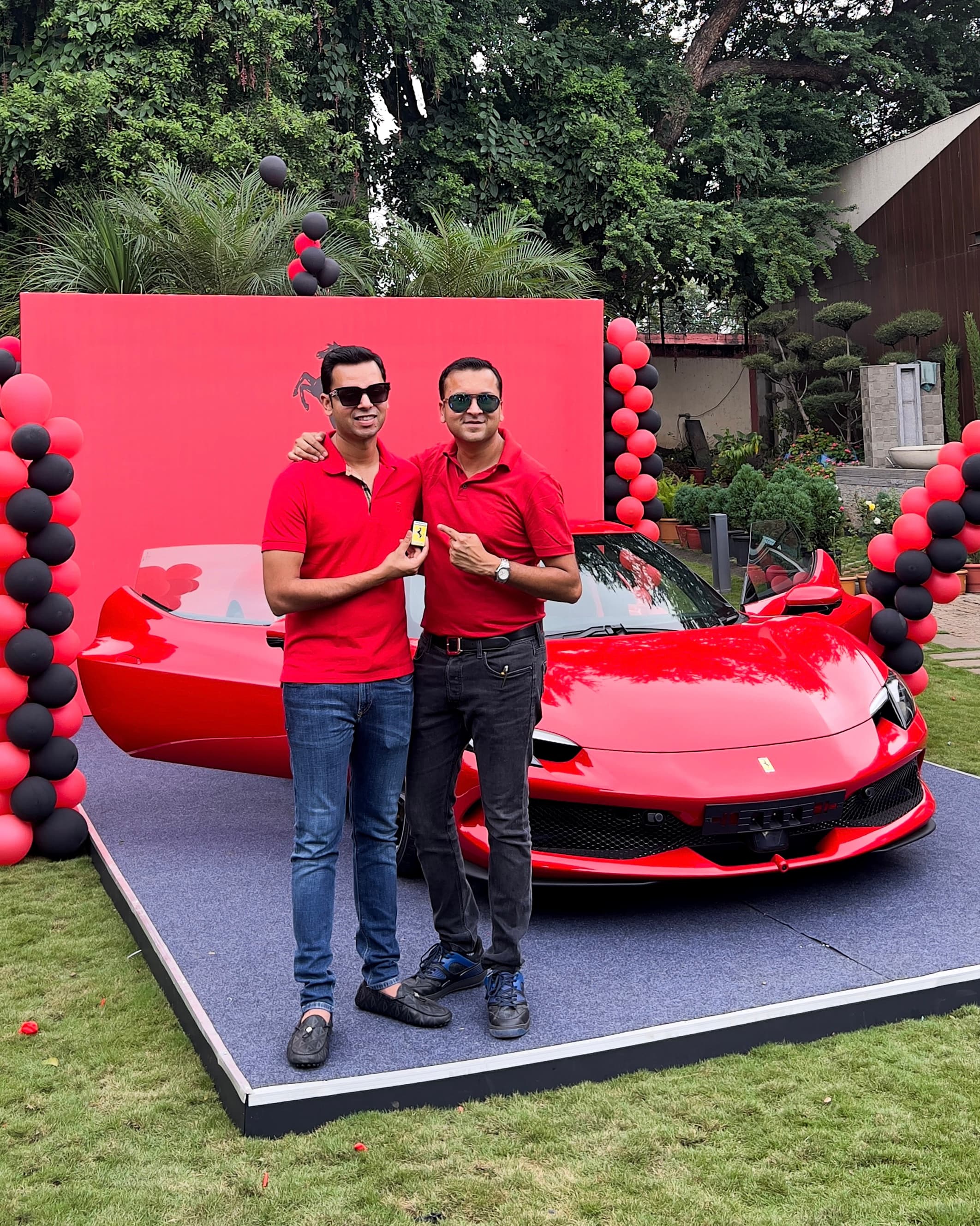 New Ferrari 296 GTS