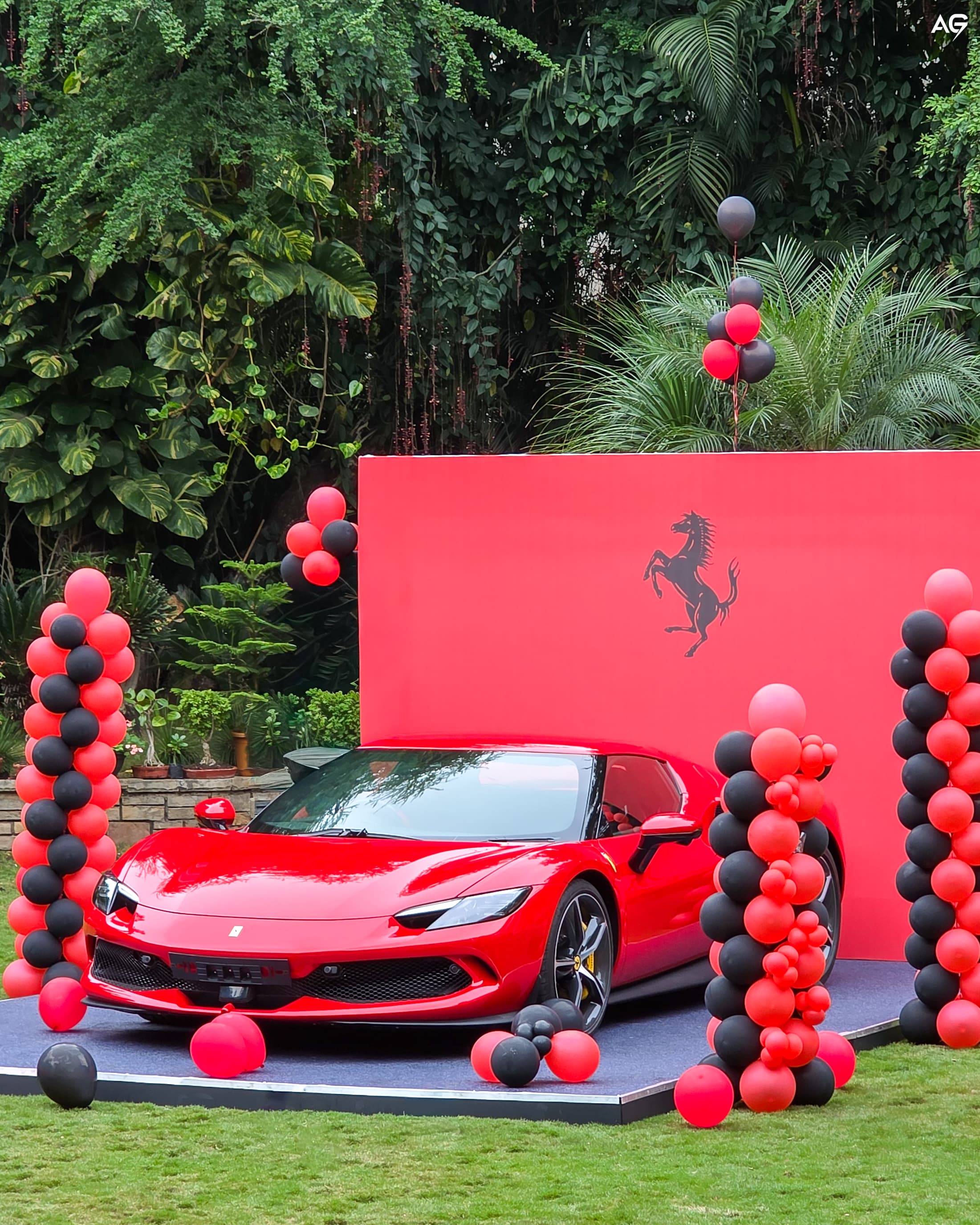 New Ferrari 296 GTS