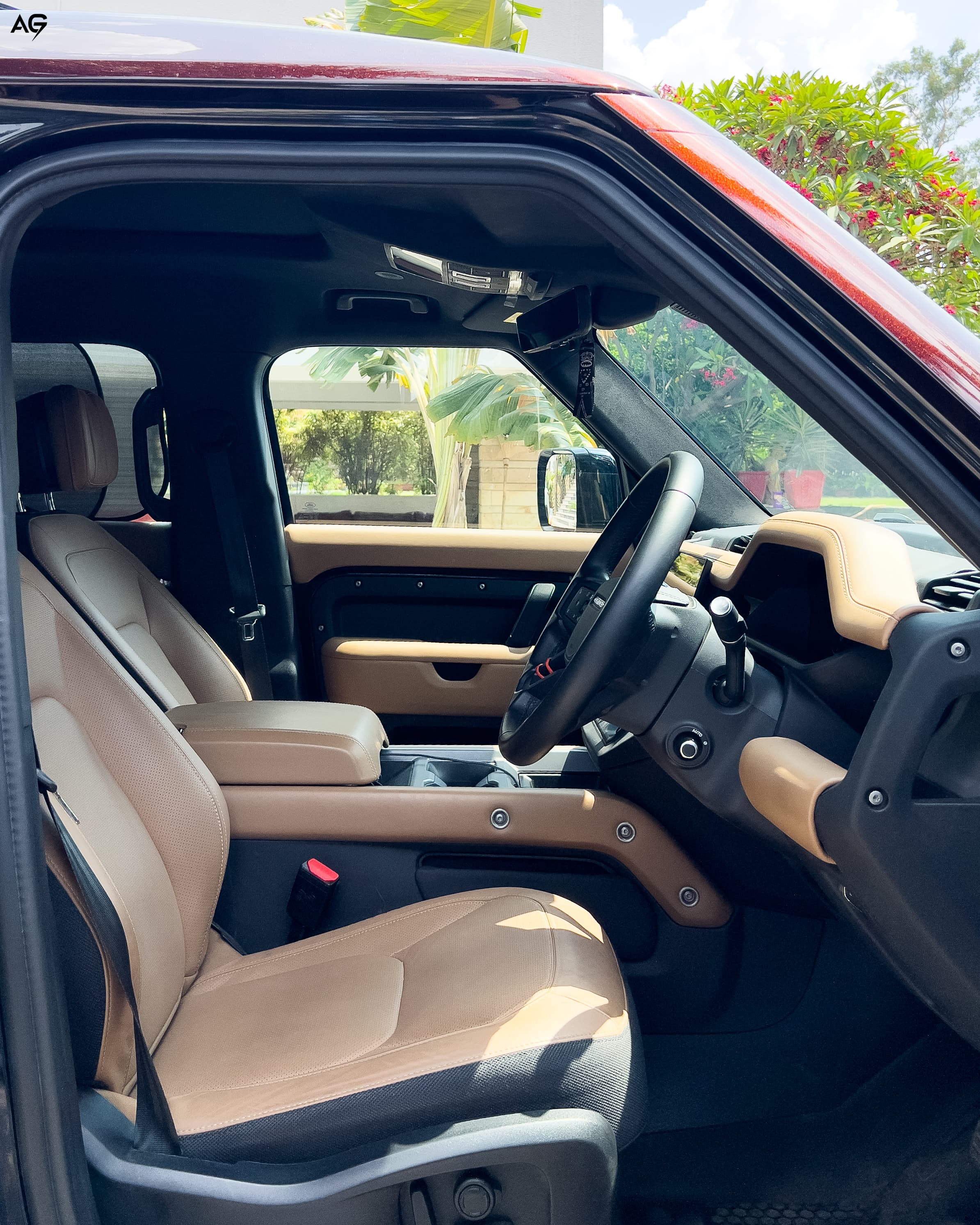 Defender V8
